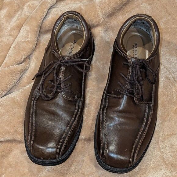 Dockers Mens Size 11 M Brown Leather Shoes - Picture 2 of 8